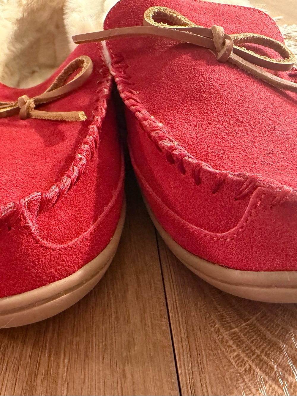 Women’s Coldwater Creek Red Suede Moc Loafers Fuzzy Lined 9M EUC Walk with Me - Picture 7 of 10